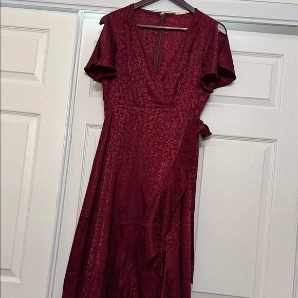 Altar’d State Springdale Maxi Dress Purple Wine Deep Burgundy Floral - Picture 2 of 12